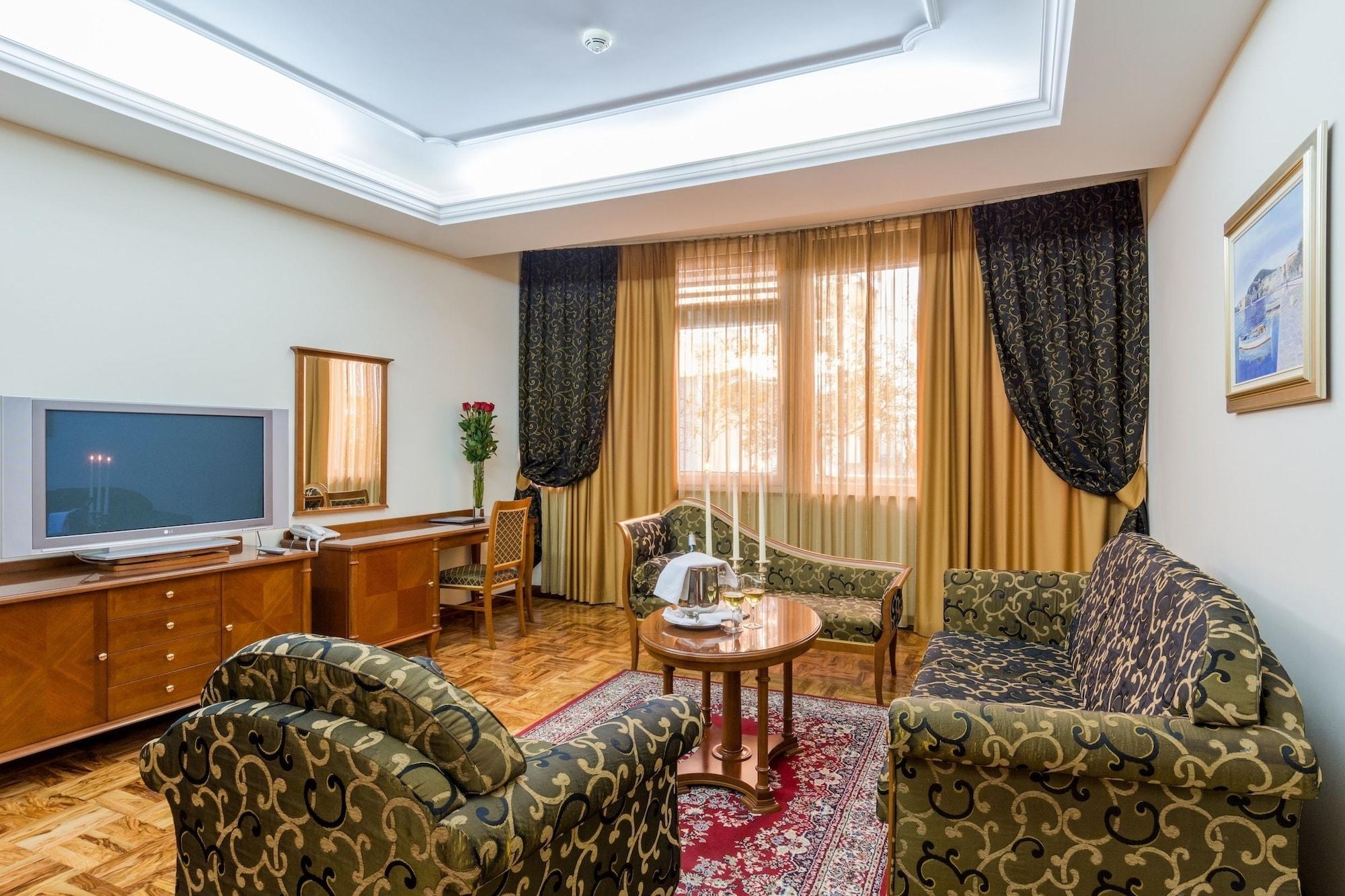 Palazzo President Ξενοδοχείο Σπλιτ Εξωτερικό φωτογραφία