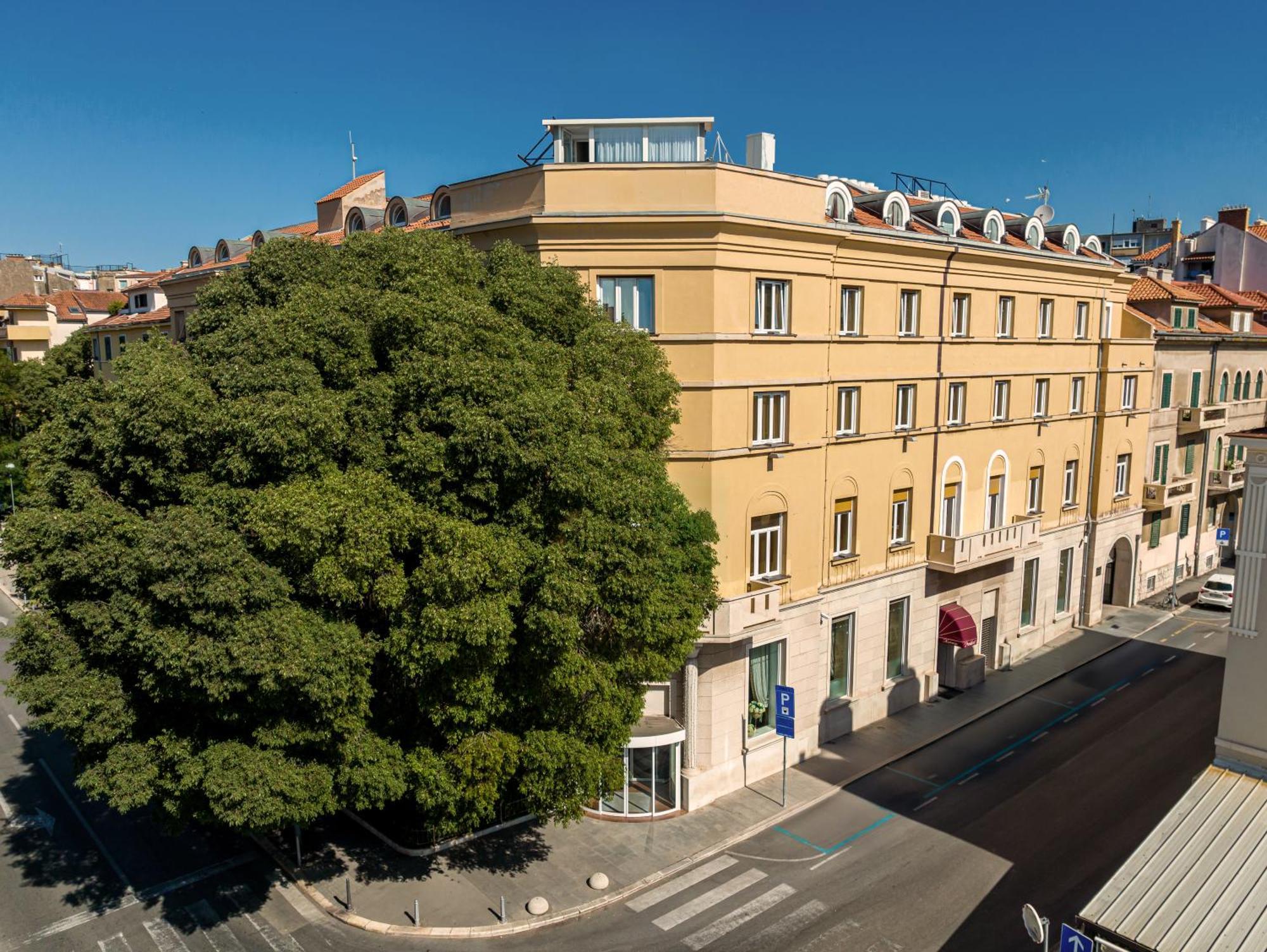 Palazzo President Ξενοδοχείο Σπλιτ Εξωτερικό φωτογραφία
